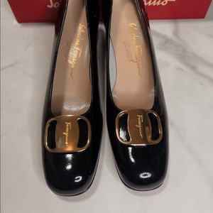 New！！！Salvatore Ferragamo Black Nero Patent Naplak Calf Wedge Heels Size 8 AAA